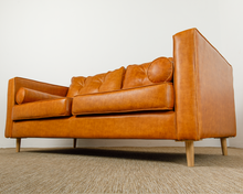 Cargar imagen en el visor de la galería, Sillon Elliot Cuero